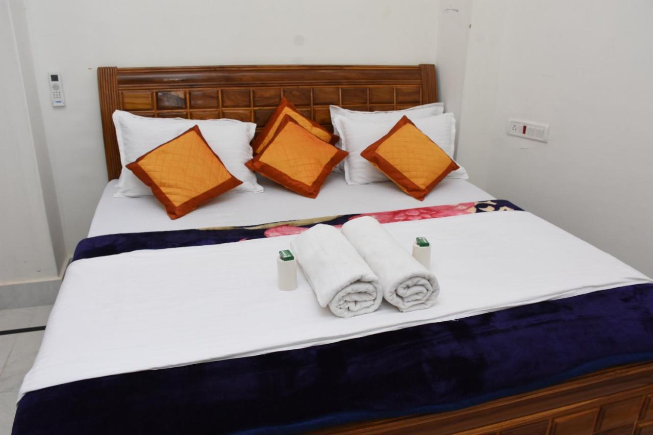 Rumi'S Home Stay ไจซัลเมอร์ ภายนอก รูปภาพ