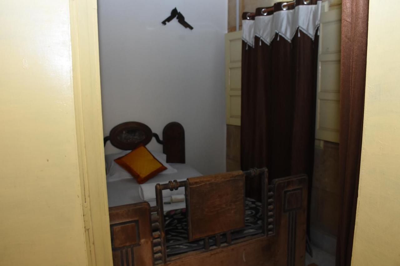 Rumi'S Home Stay ไจซัลเมอร์ ภายนอก รูปภาพ