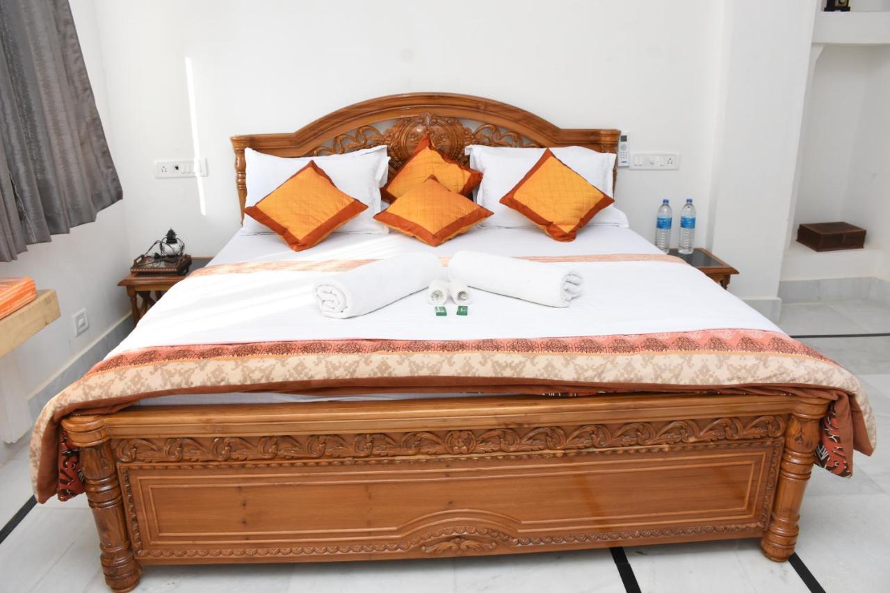 Rumi'S Home Stay ไจซัลเมอร์ ภายนอก รูปภาพ