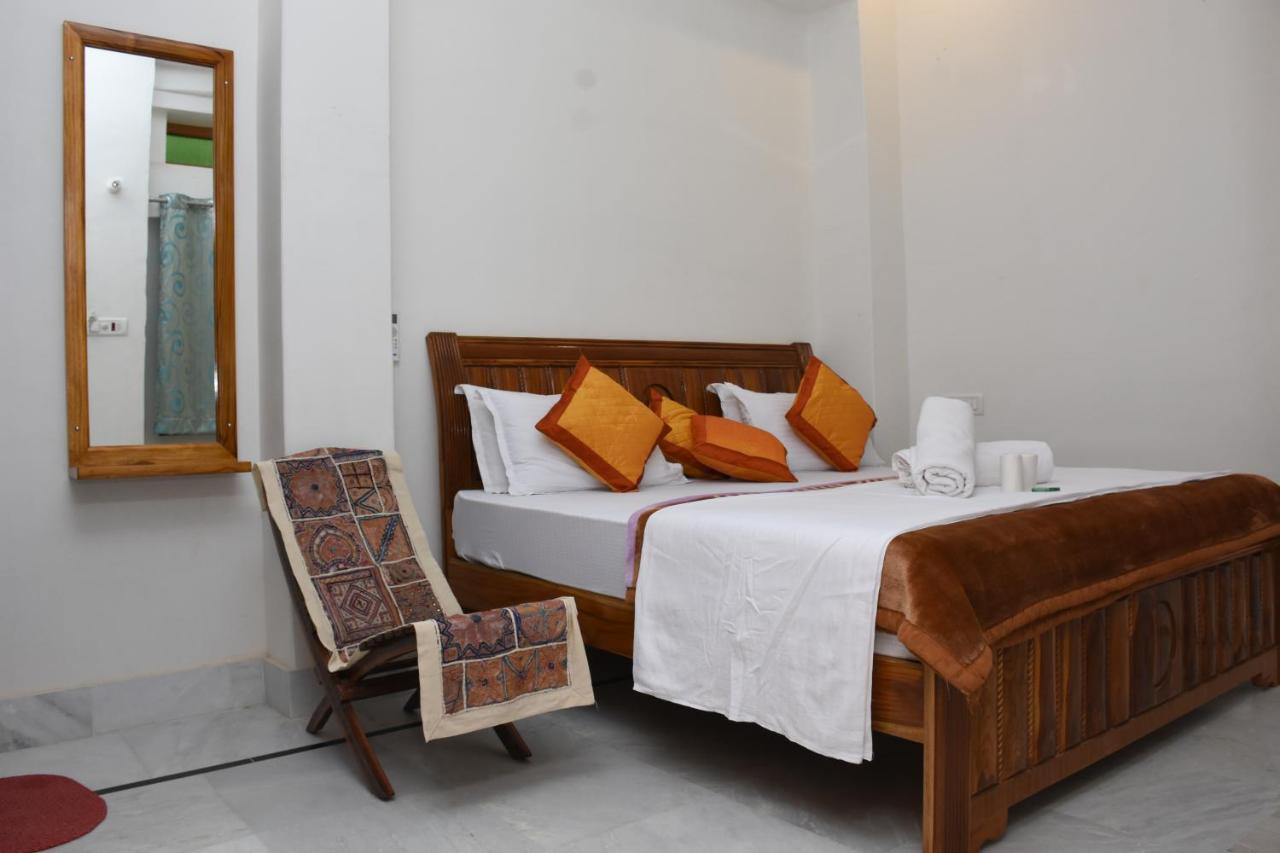 Rumi'S Home Stay ไจซัลเมอร์ ภายนอก รูปภาพ
